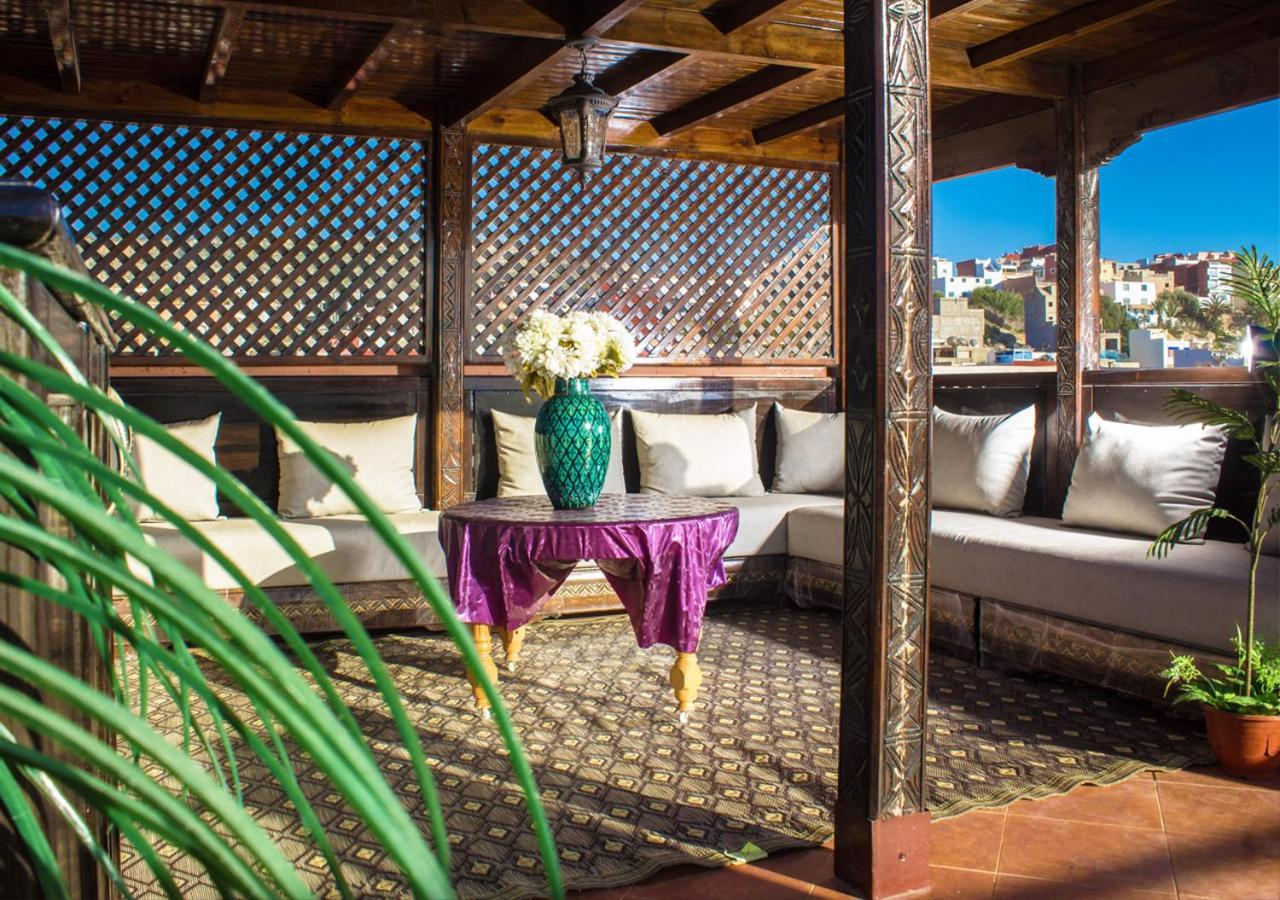Tamraght House Bay Hostel Ngoại thất bức ảnh