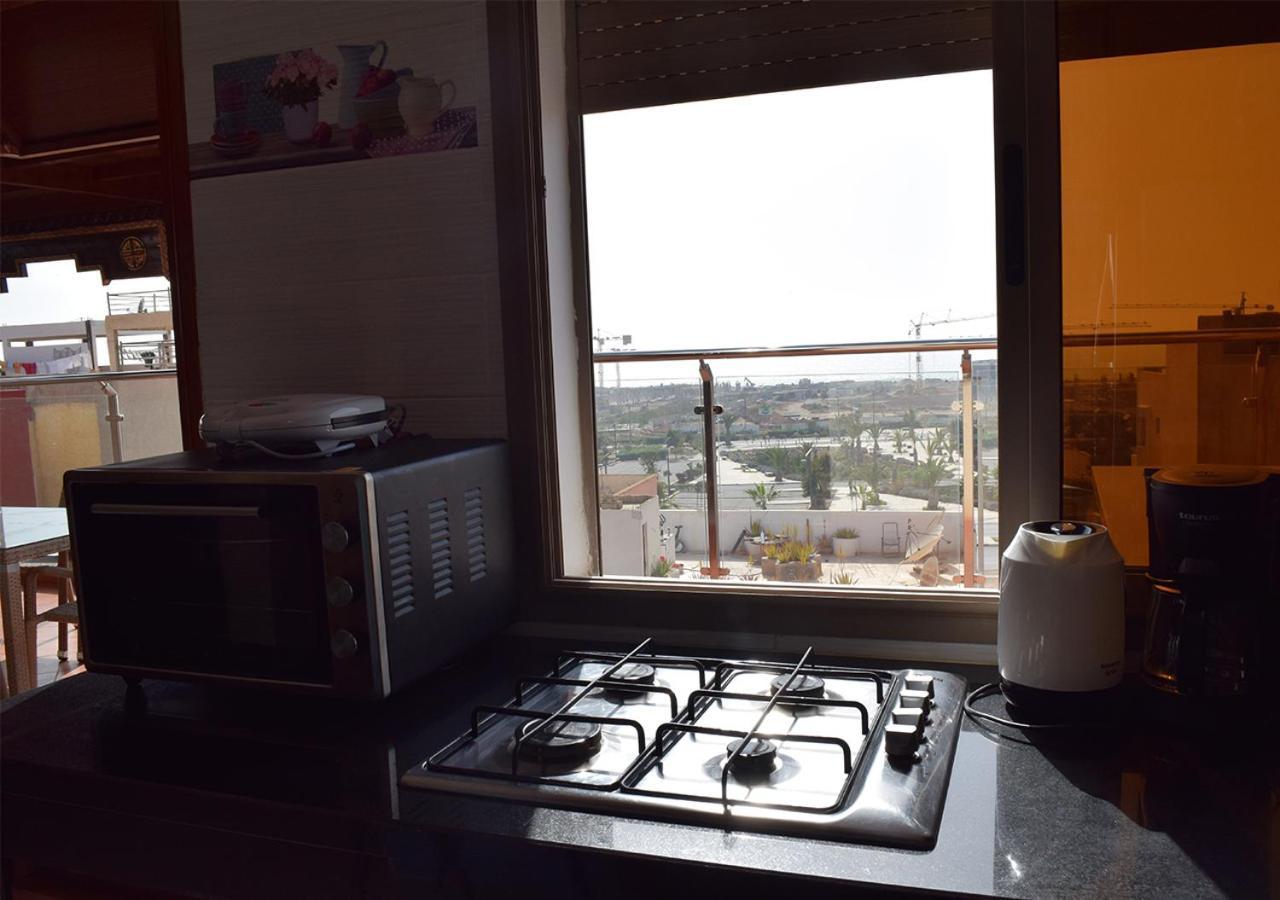 Tamraght House Bay Hostel Ngoại thất bức ảnh