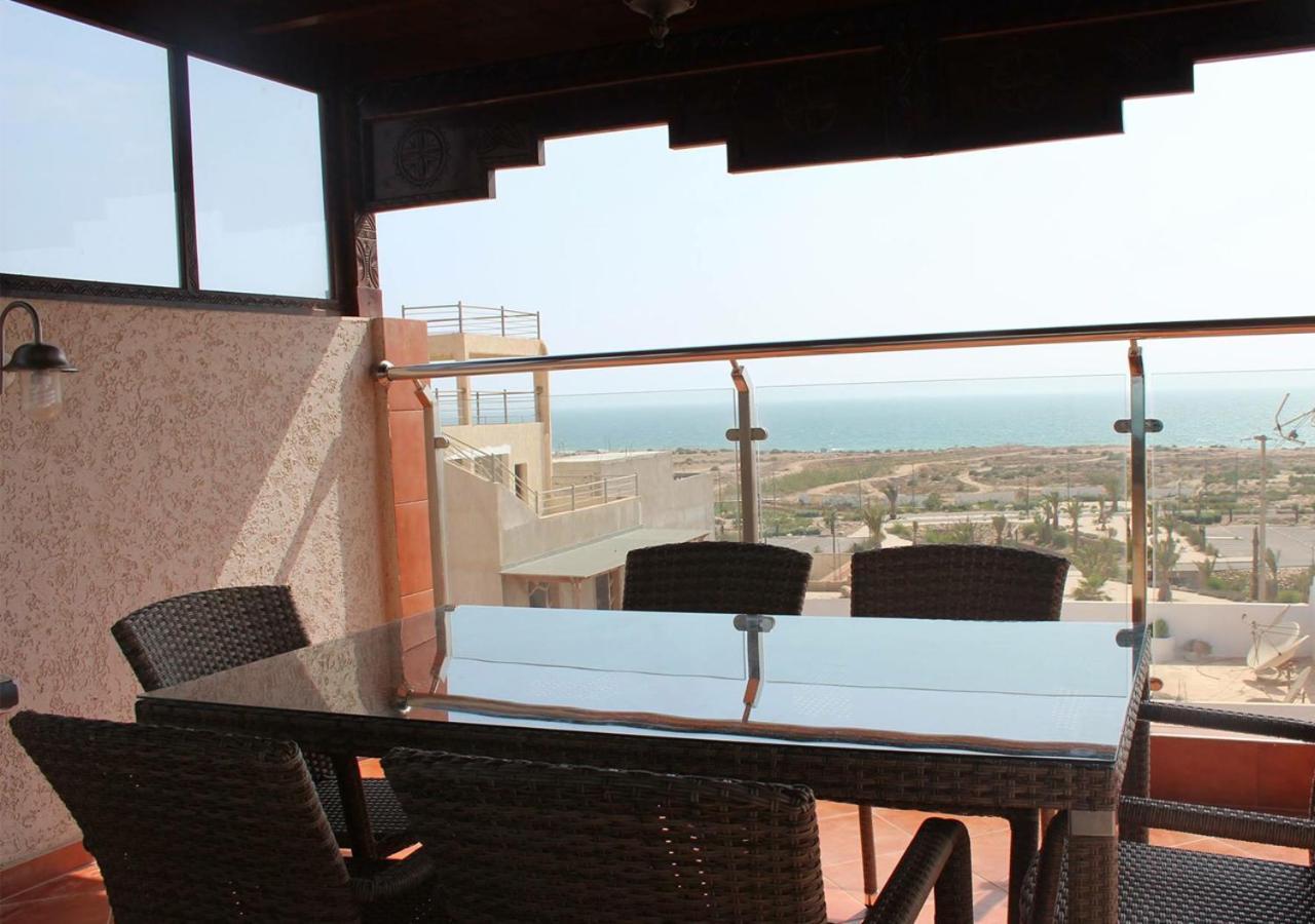 Tamraght House Bay Hostel Ngoại thất bức ảnh