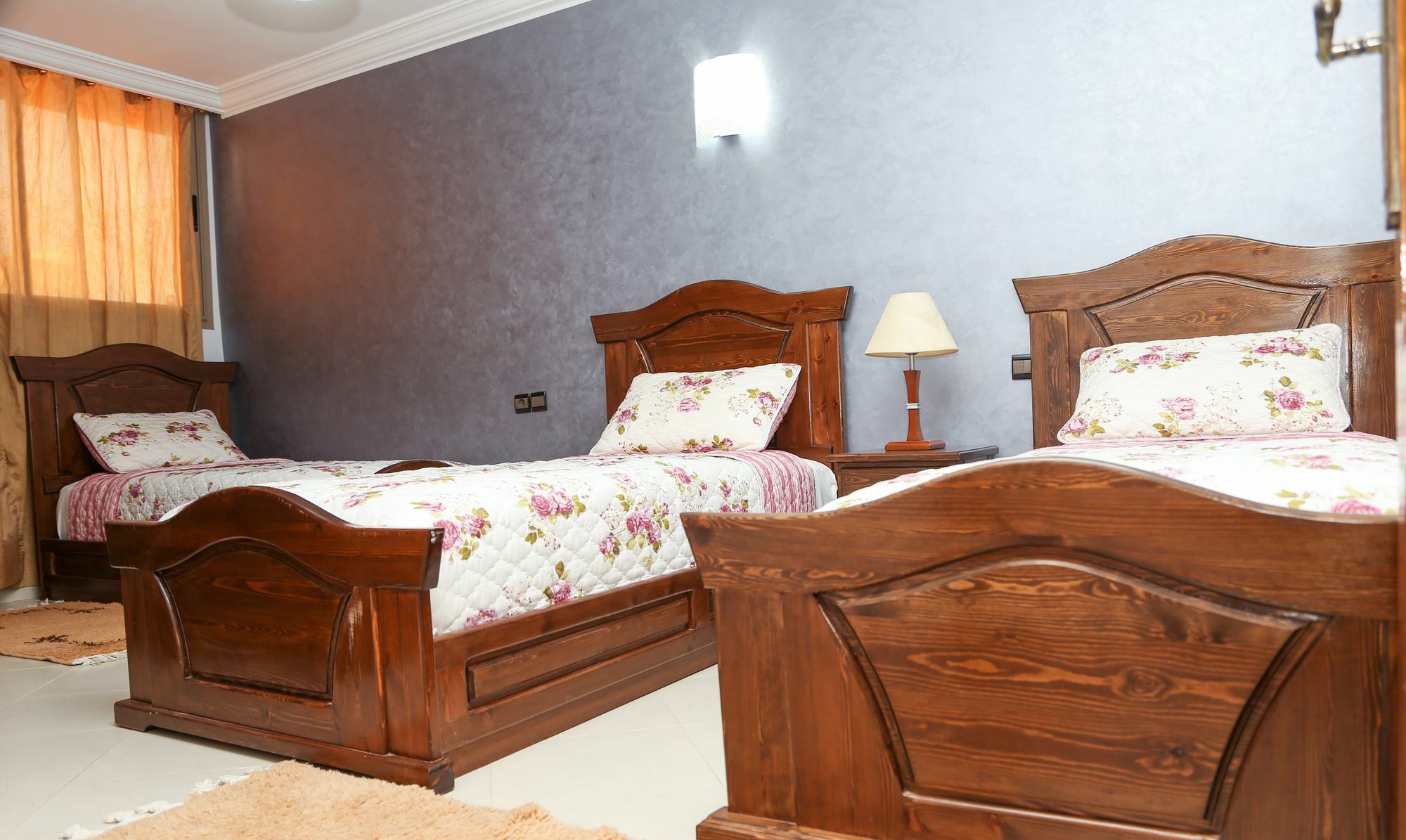 Tamraght House Bay Hostel Ngoại thất bức ảnh